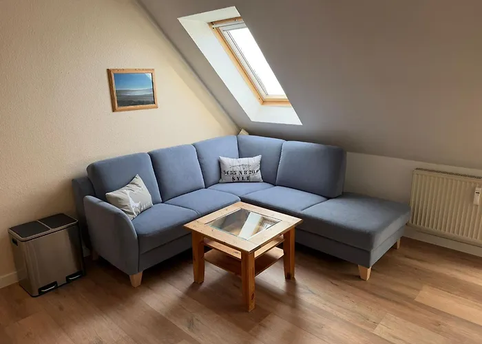 Apartment Lister Tor 01